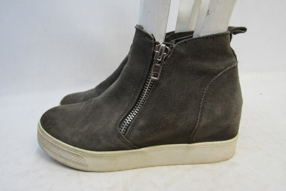 Steve Madden Womens Size 9 M Gray Suede Hidden Wedge Ankle Fashion Boots Bootie